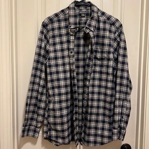 Eddie Bauer long sleeve button down plaid shirt size M